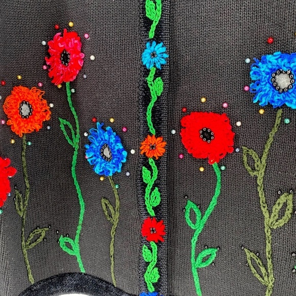 Berek 2 Women's Floral Embellished Sweater Small - Picture 3 of 6